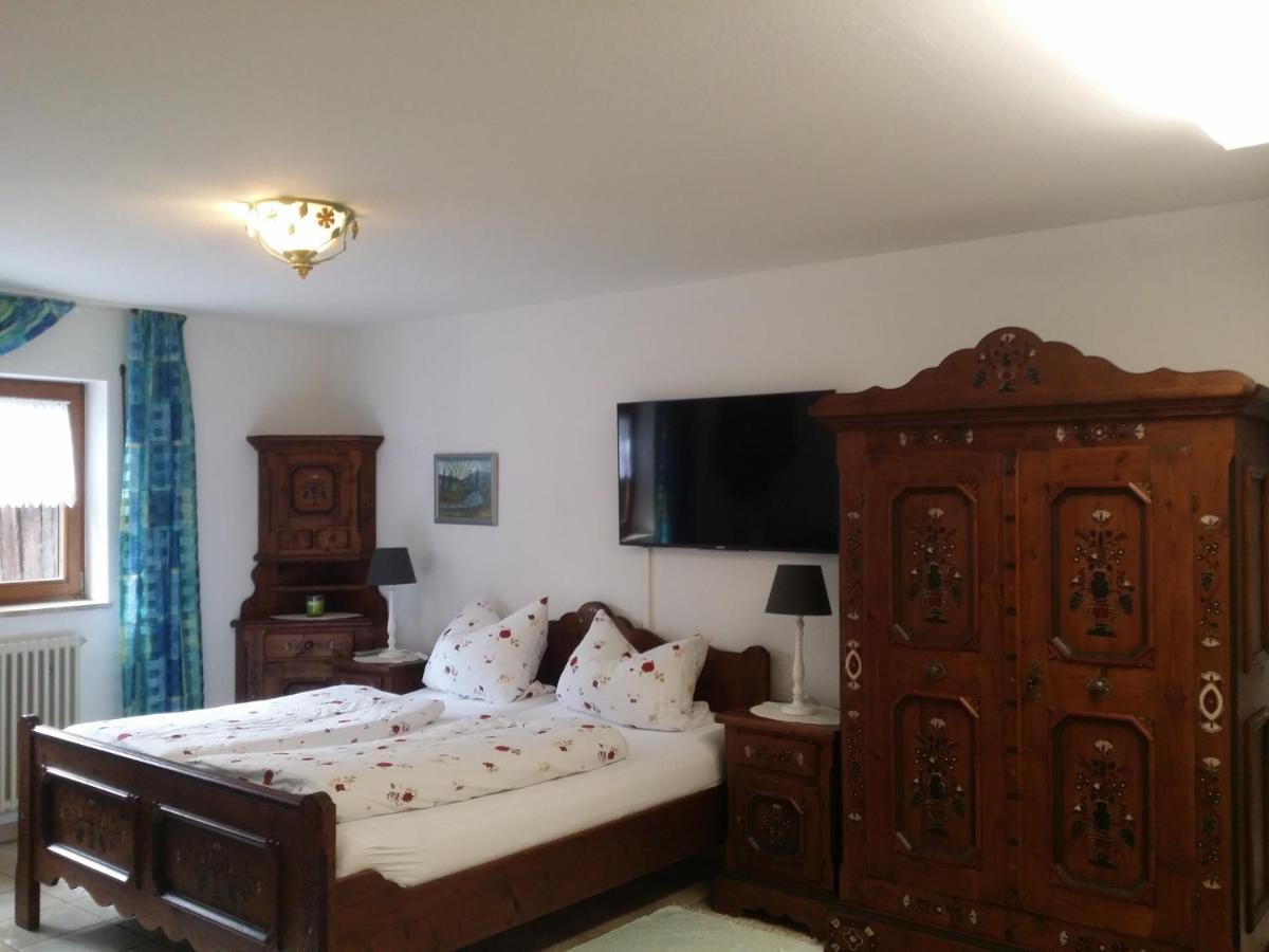 Schwarzwald - Villa Appartments Titisee Экстерьер фото