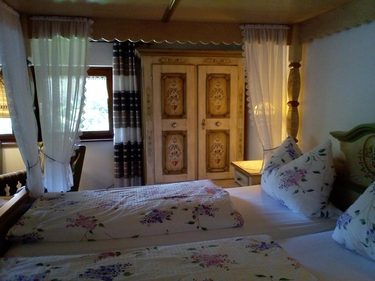 Schwarzwald - Villa Appartments Titisee Экстерьер фото