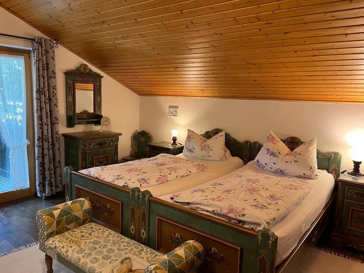 Schwarzwald - Villa Appartments Titisee Экстерьер фото
