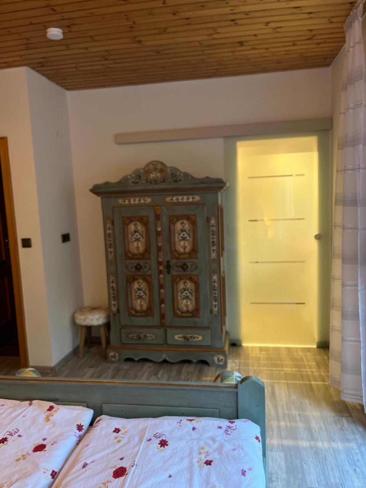 Schwarzwald - Villa Appartments Titisee Экстерьер фото