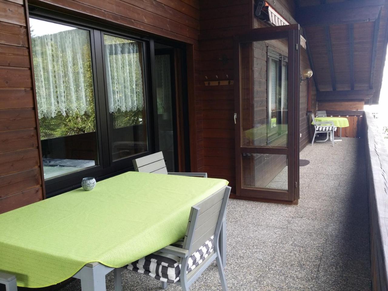Schwarzwald - Villa Appartments Titisee Экстерьер фото